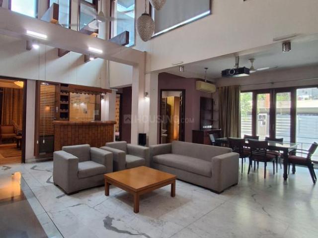 5 BHK Independent House in Sector 23 for rent Gurgaon. The reference number is 20468711