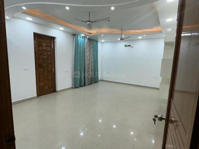 5 BHK Independent House in Sector 39 for rent Noida. The reference number is 16408327