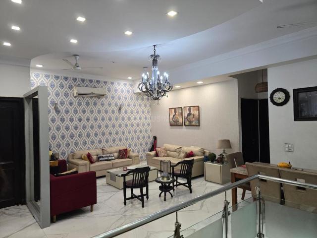 5 BHK Independent House in Sector 41 for resale Noida. The reference number is 20119485