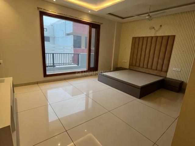 5 BHK Independent House in Sector 4 for resale Budanpur. The reference number is 17270996
