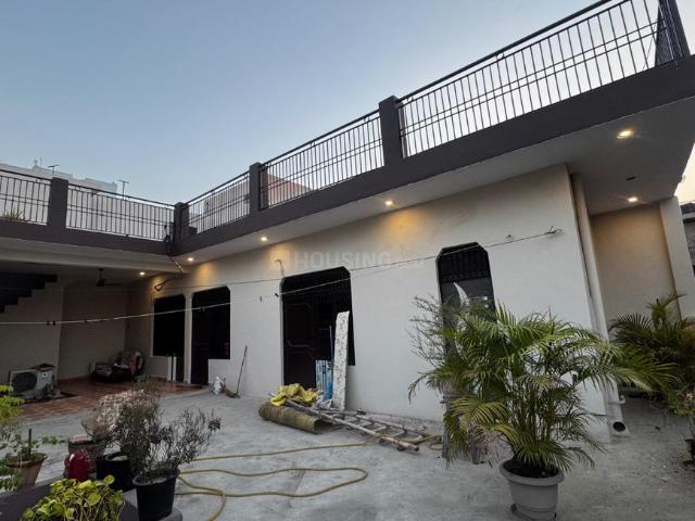 5 BHK Independent House in Sector 50 for resale Faridabad. The reference number is 20612361