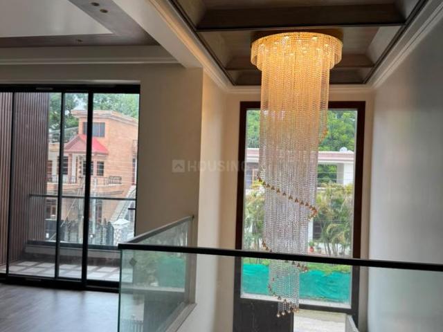 5 BHK Independent House in Sector 64 for resale Mohali. The reference number is 20984159