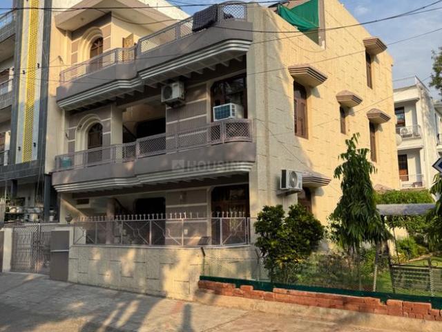5 BHK Independent House in Sector 71 for resale Mohali. The reference number is 20386908