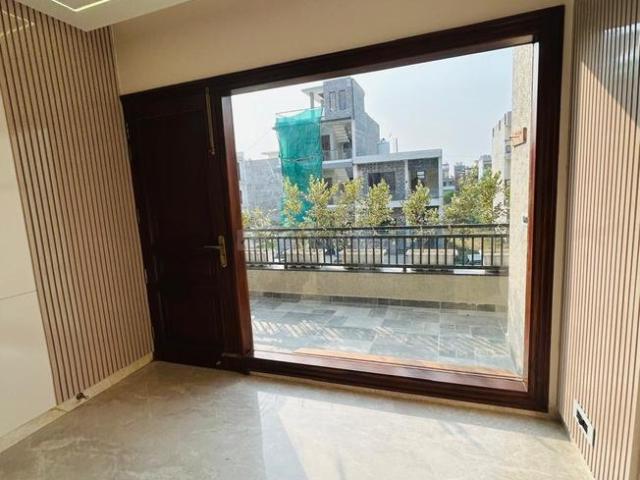 5 BHK Independent House in Sector 89 for resale Mohali. The reference number is 17656891