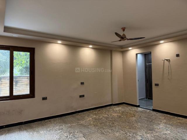 5 BHK Independent House in Sector 92 for rent Noida. The reference number is 19813471