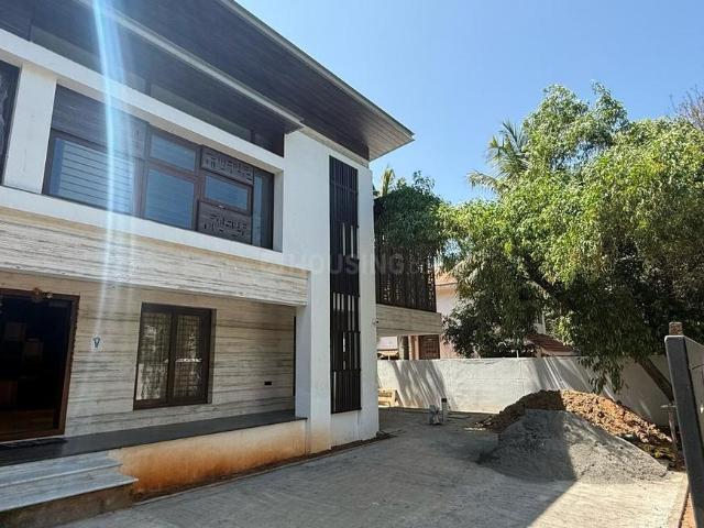 5 BHK Independent House in Sholinganallur for resale Chennai. The reference number is 20382056