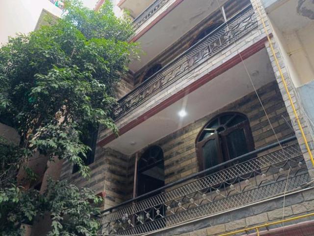 5 BHK Independent House in Sultanpur for resale New Delhi. The reference number is 14175875