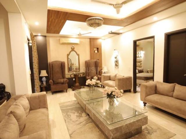 5 BHK Independent House in Sushant Lok Phase 1 for resale Gurgaon. The reference number is 20774087
