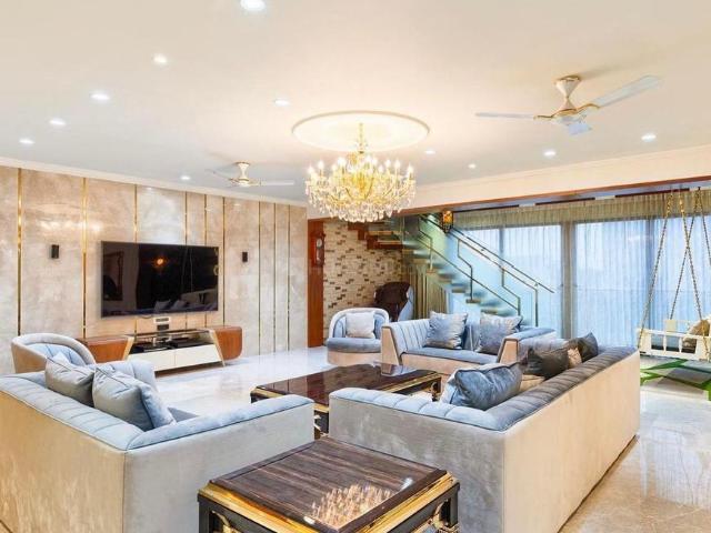 5 BHK Penthouse in Ambli for resale Ahmedabad. The reference number is 19725535