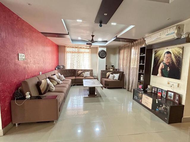 5 BHK Penthouse in Kahilipara for resale Guwahati. The reference number is 19005180