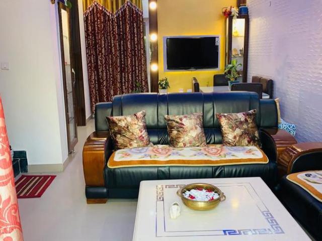 5 BHK Penthouse in Omega II for resale Greater Noida. The reference number is 18279146