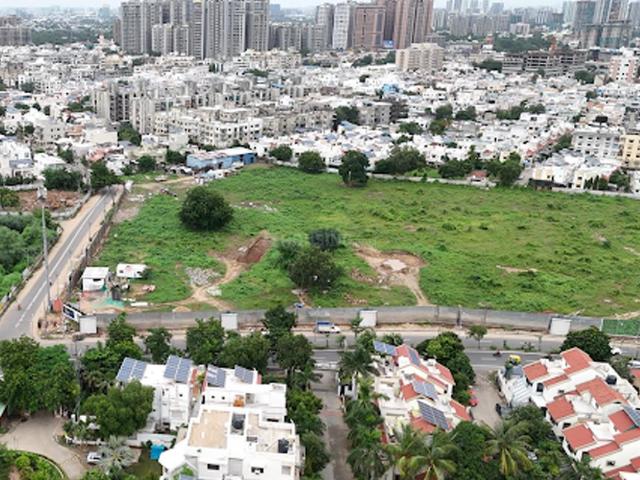 5 BHK Penthouse in South Bopal for resale Ahmedabad. The reference number is 18386653