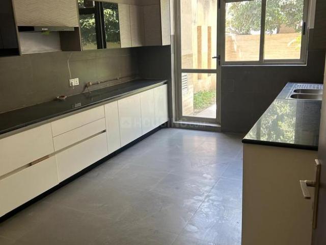 5 BHK Penthouse in Sector 59 for rent Gurgaon. The reference number is 20248182