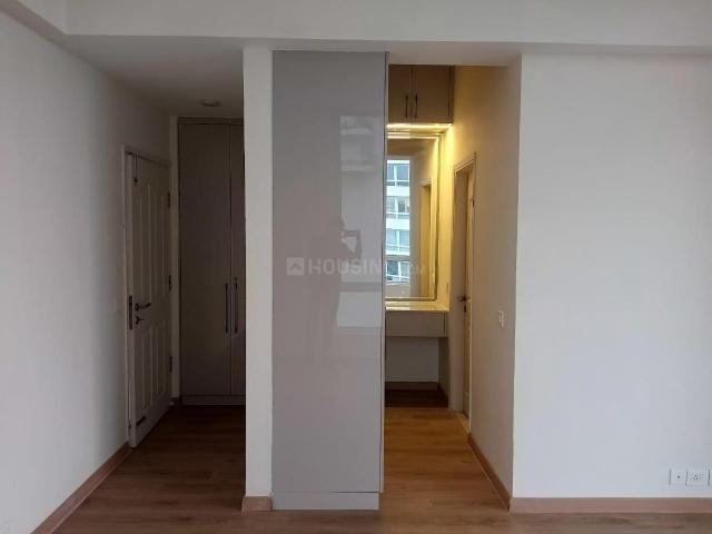 5 BHK Penthouse in Sector 62 for rent Gurgaon. The reference number is 19941590