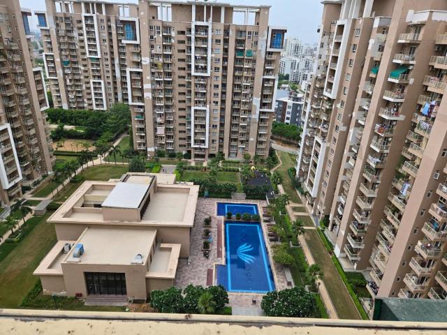 5 BHK Penthouse in Sector 83 for resale Gurgaon. The reference number is 19296945