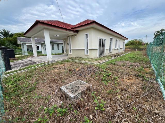 5 BILIK Facing Open Bungalow Single Storey Mahkota Hills Semenyih