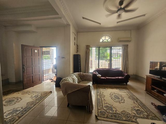 5 BILIK TIDUR26x65 Jalan Nikel Seksyen 7 Shah Alam 25 Storey