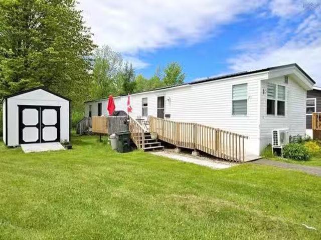 5 Birch Court, Amherst, NS, B4H 4K3 house for sale Listing.