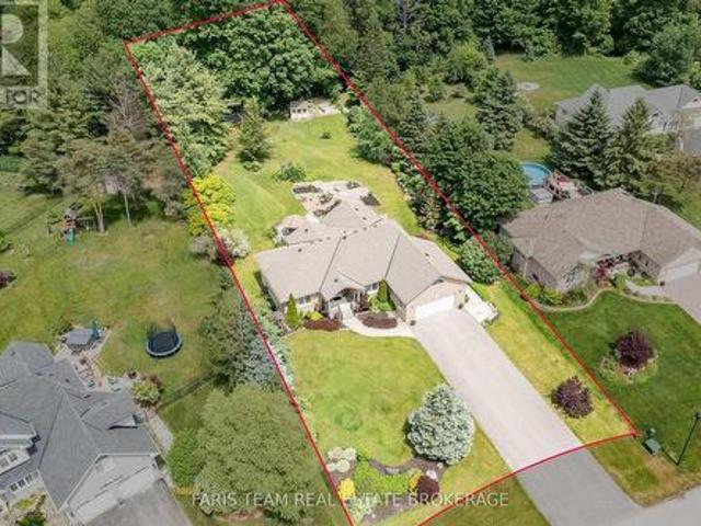 5 Blake Court, Wasaga Beach, ON, L9Z 1R8 house for sale | Listing ID S13552 | Royal LePage