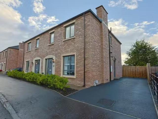 5 Bloomvale Meadow