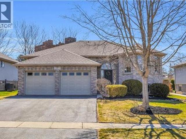 5 Bradbury Crescent, Paris, ON, N3L 4E1 house for sale | Listing ID 40830 | Royal LePage