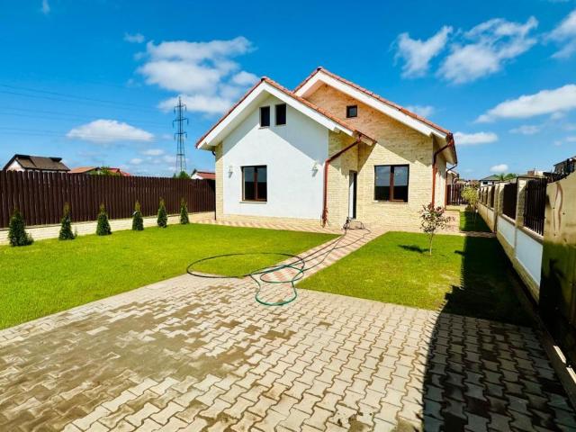 5 camere, casa de vanzare Galati judet, Vanatori 8360 •