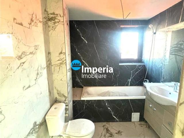 5 camere, casa de vanzare Iasi judet, Strada Principala 8428 •