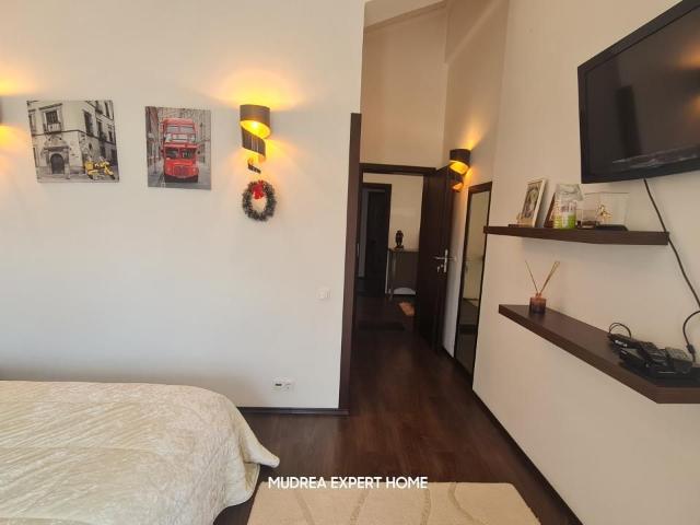 5 camere, casa de vanzare Ilfov judet, Strada Bisericii 8054 •