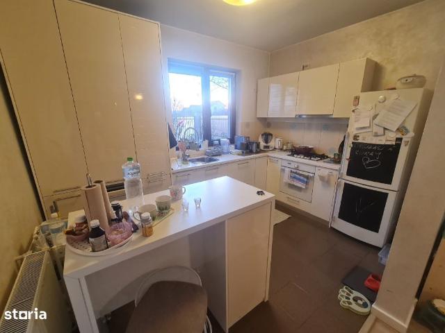 5 camere, casa de vanzare Ilfov judet, Popesti Leordeni 9196 •