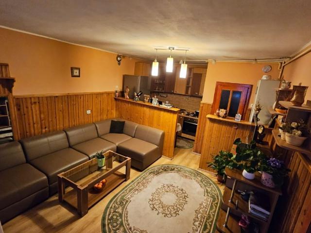 5 camere, casa de vanzare Sibiu judet, Turnisor 9222 •