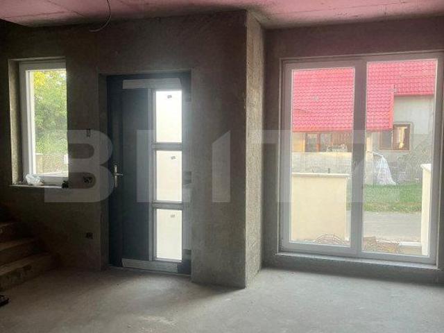 5 camere, casa de vanzare Suceava judet, Radauti 8868 •
