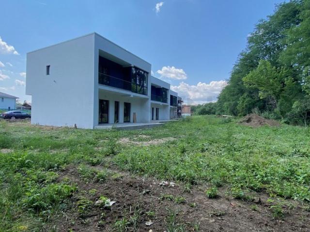 5 camere, casa de vanzare Prahova judet, Splaiul Nicoara 8993 •