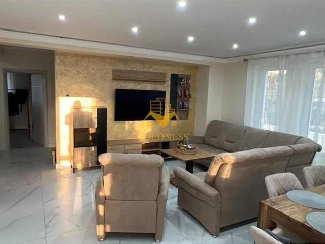 5 camere decomandate, Prima Inchiriere, Curte proprie, Dezmir
