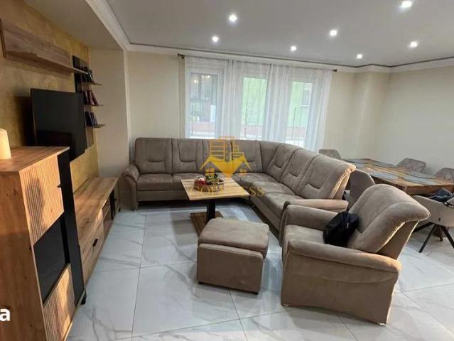 5 camere decomandate, Prima Inchiriere, Curte proprie, Dezmir