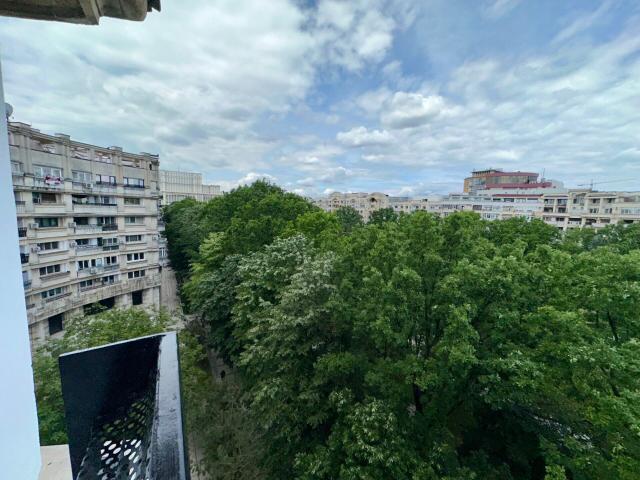 5 camere pe bulevardul unirii vedere la fântâni