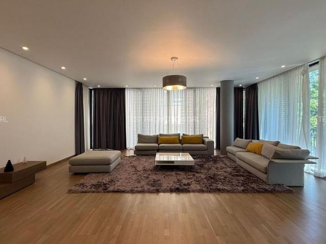5 camere Primaverii / Herastrau Etaj 1