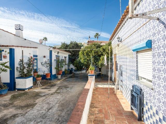 5 casas tradicionais e terreno à venda Praia da Manta Rota. 0m² Vila Nova De Cacela
