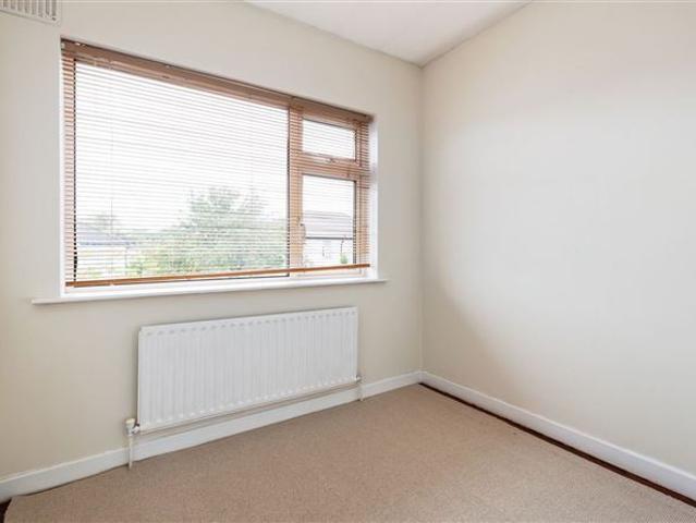 5 Castleknock Glade, Castleknock, Dublin 15 DNG Castleknock 4844 MyHome. Ie Residential