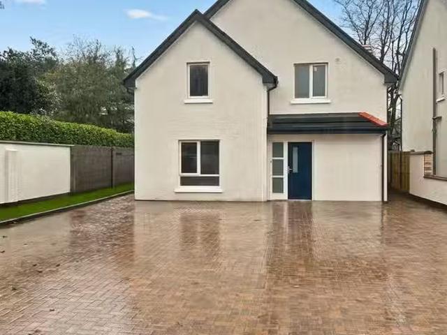 5 Codrum Close, Codrum Hall, Killumney, Co. Cork, P31DT89 is f.