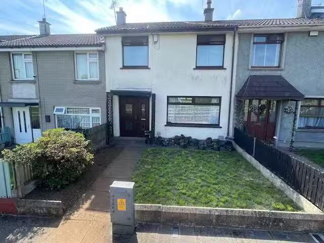 5 Dunclug Gardens
