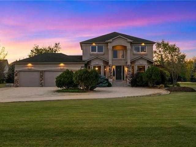 5 Davis Pl, St Andrews, MB, R1A 2X1 Luxury House for sale L.