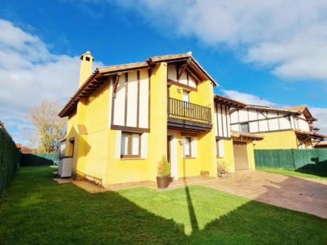 5 Dormitorio Casa Villarrodrigo De Las Regueras León 99825665