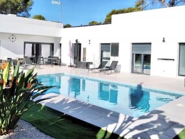 5 Dormitorio Casa Cala Blanca Spanien LS86710168