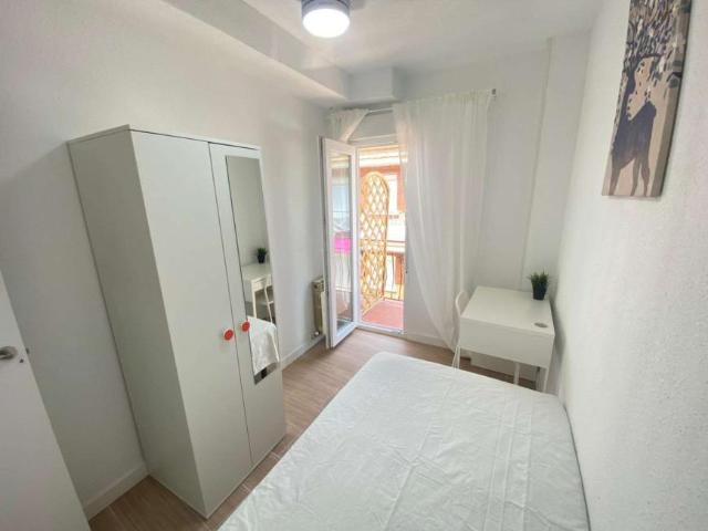 5 Dormitorio Shared Living/Roommate Madrid Madrid 104713746