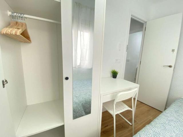 5 Dormitorio Shared Living/Roommate Madrid Madrid 102114984