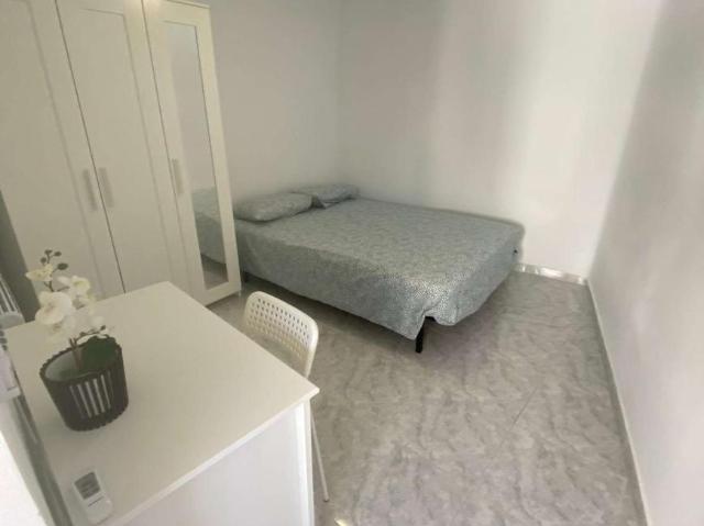 5 Dormitorio Shared Living/Roommate Madrid Madrid 103181760