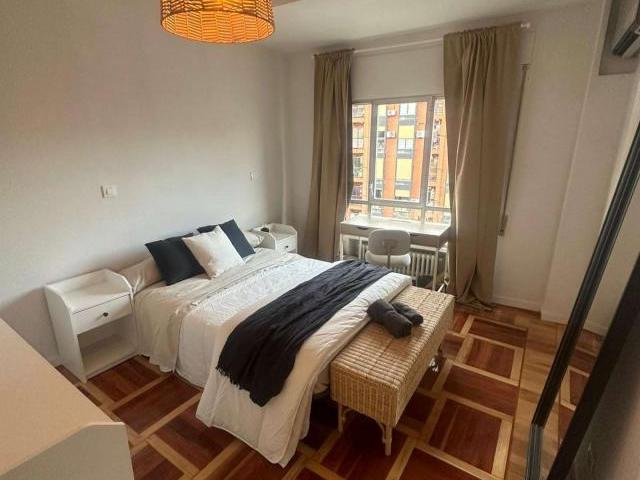 5 Dormitorio Shared Living/Roommate Madrid Madrid 75006154