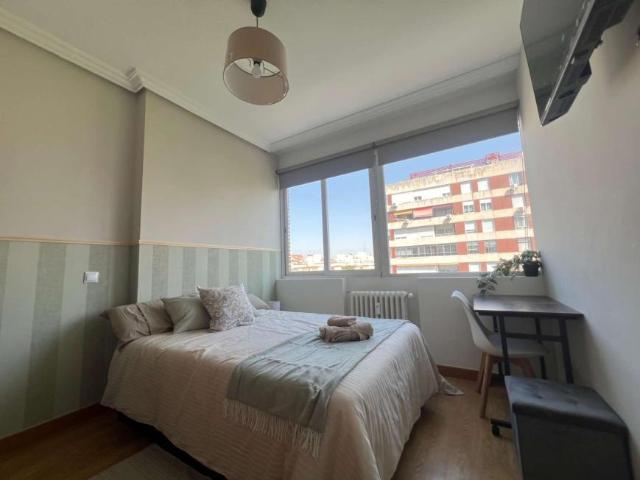 5 Dormitorio Shared Living/Roommate Madrid Madrid 93359236