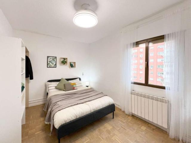 5 Dormitorio Shared Living/Roommate Madrid Madrid 95823149