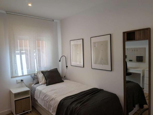 5 Dormitorio Shared Living/Roommate Madrid Madrid 95121883
